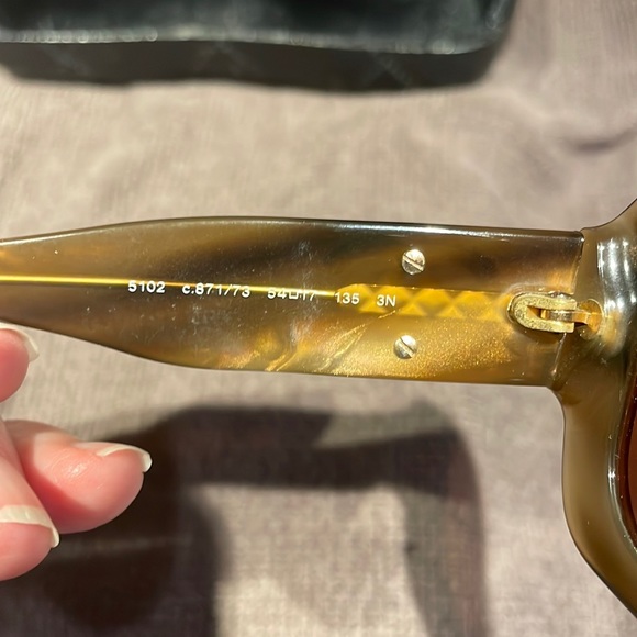 Gorgeous Chanel Sunglasses 🕶️ - Picture 10 of 12